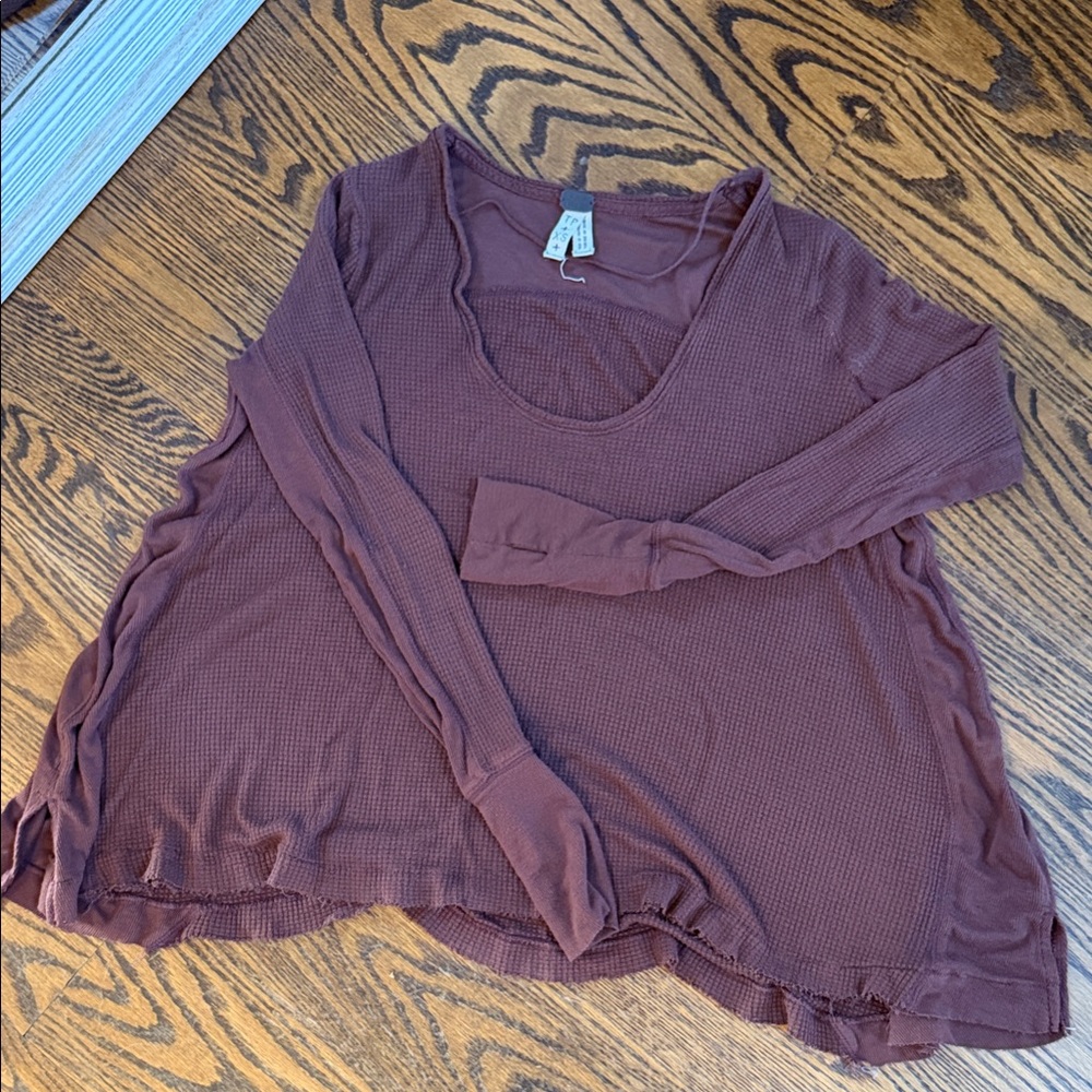 We The Free (Free People) Women's maroon Long Sleeve Top sz XS